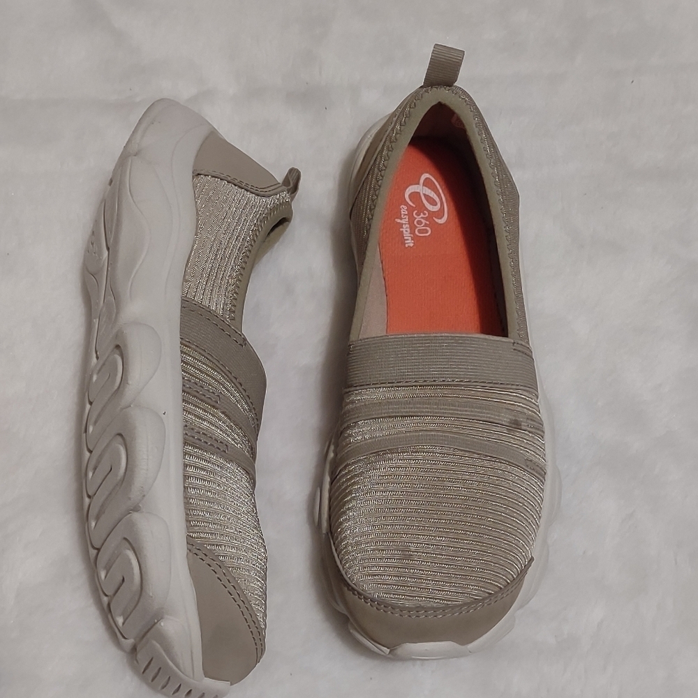 Easy spirit shoes for women size 6=5